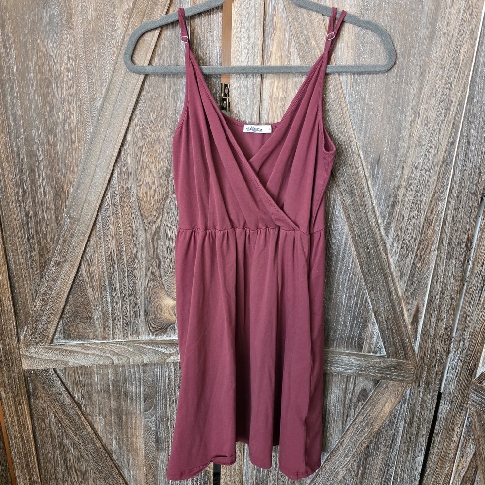 Styleword Dress Women's‎ Size Large Maroon Strappy V-Neck Stretchy Knit Mini